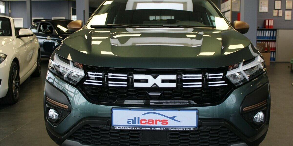Dacia Jogger TCe 110 Extrem - 7-Sitzer- 24.344 km 18.980 &euro; Euskirchen 53881