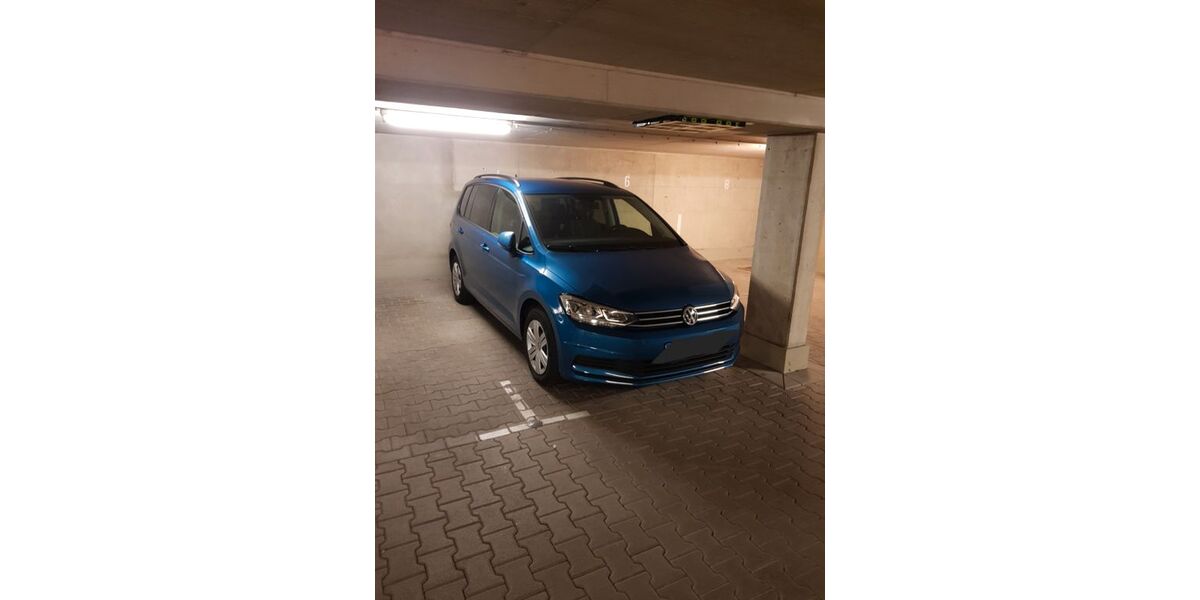 VW Touran 90.000 km 17.100 &euro; München 80796