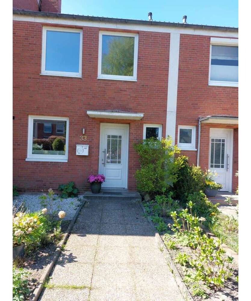 Haus zum Kaufen in Flensburg 290.000 € 107 m²