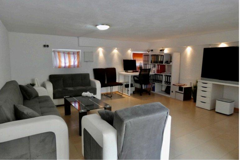 Mehrfamilienhaus, Wohnhaus Büdingen - 17 Zimmer, 480 m&sup2;, 685.000&euro; | Angebot:26926545