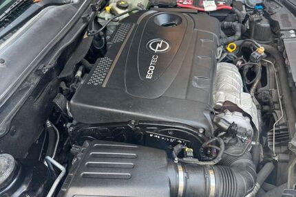 Opel Insignia 253.320 km 3.950 € ISMANING 85737