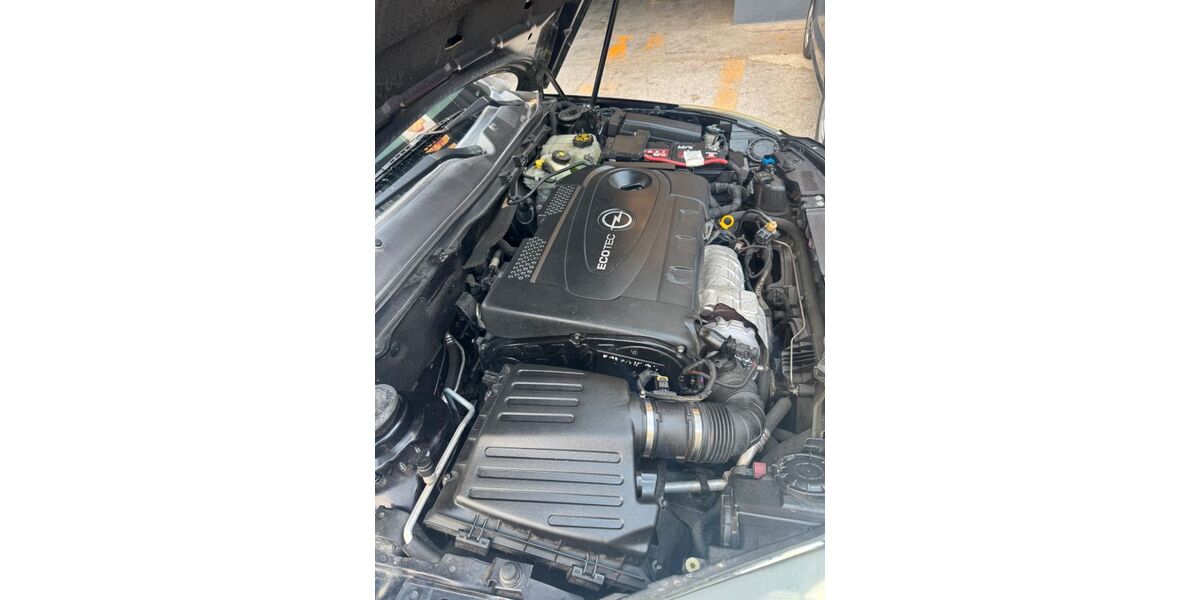 Opel Insignia 253.320 km 3.950 € ISMANING 85737