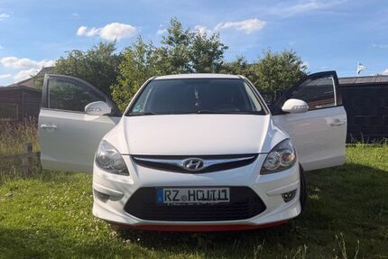 Hyundai i30 156.000 km 3.980 &euro; Breitenfelde 23881