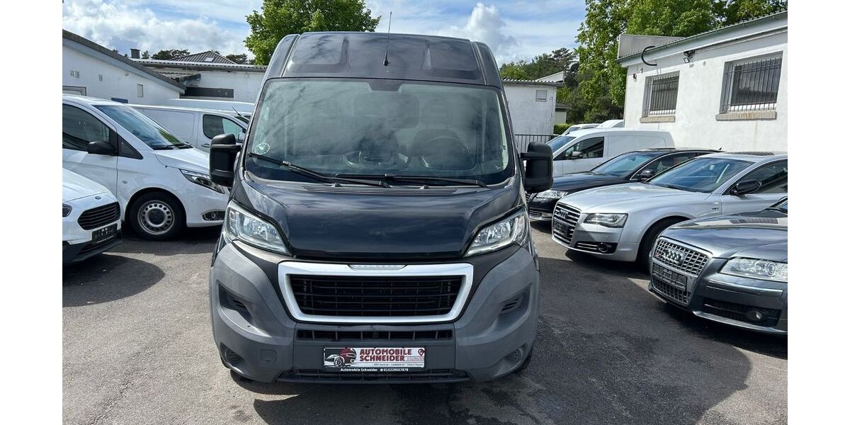 Peugeot Boxer 105.197 km 7.999 &euro; Munster 29633
