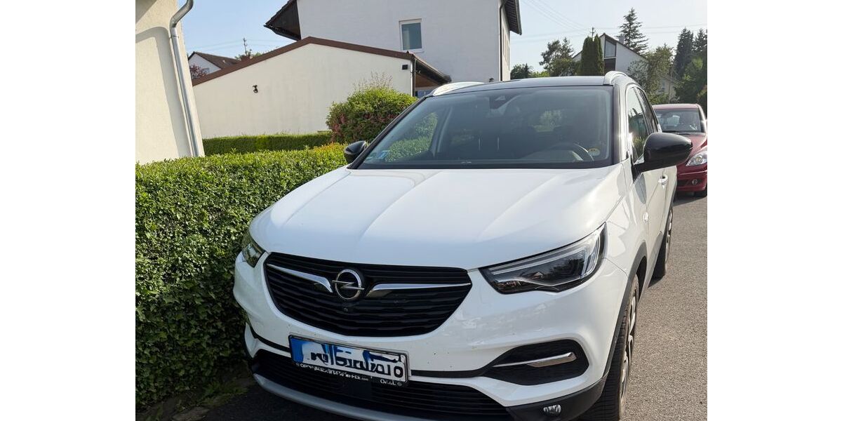 Opel Grandland (X) 174.000 km 10.700 &euro; Mössingen 72116