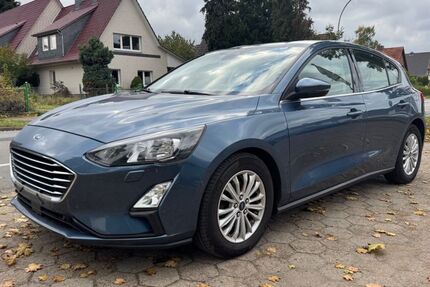 Ford Focus 114.000 km 9.300 € Stelle 21435
