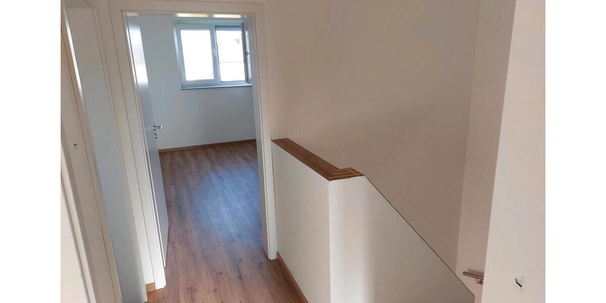 Reihenhaus Sohren - 4 Zimmer, 110 m&sup2;, 1.050&euro; | Angebot:24893196