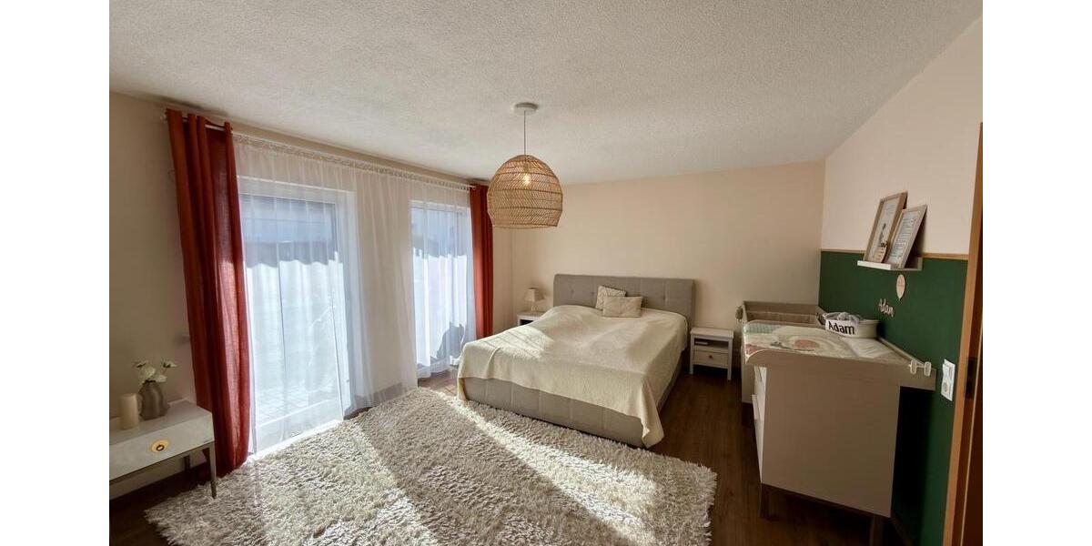 Doppelhaushälfte Bad Laasphe - 5 Zimmer, 140 m&sup2;, 285.000&euro; | Angebot:26383058
