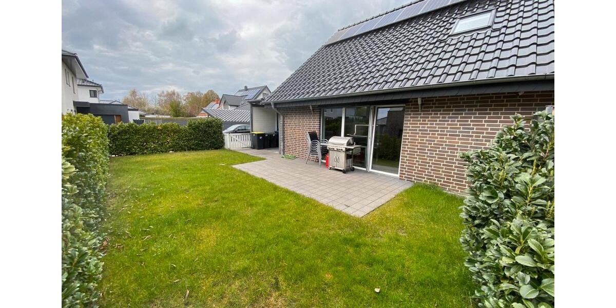 Doppelhaushälfte Lage - 5 Zimmer, 111 m&sup2;, 1.650&euro; | Angebot:26401134