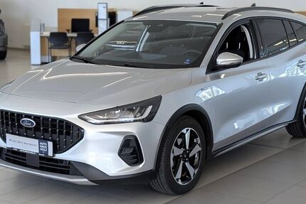 Ford Focus 27.900 km 25.450 &euro; Landau 76829