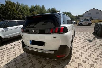 Peugeot 5008 130.688 km 18.600 &euro; Ludwigshafen 67067