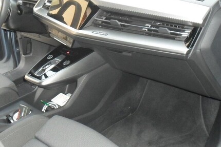 Audi Q4 5.800 km 48.000 € Kösching 85092