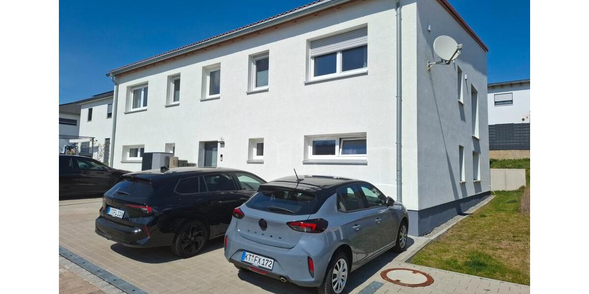 Erdgeschoßwohnung Kitzingen - 4.5 Zimmer, 128 m&sup2;, 1.360&euro; | Angebot:26350719