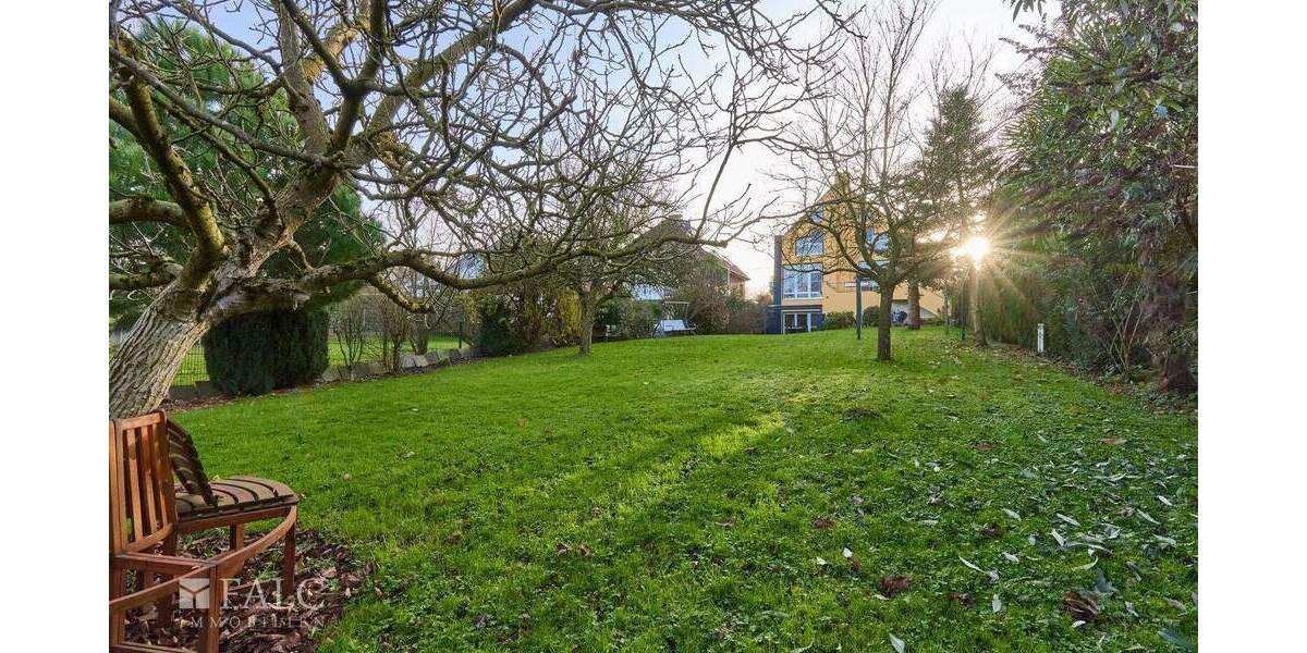 Einfamilienhaus Herzogenrath Merkstein - 9 Zimmer, 261 m&sup2;, 599.000&euro; | Angebot:25683264