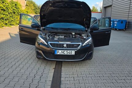 Peugeot 308 78.000 km 7.000 &euro; Potsdam 14469