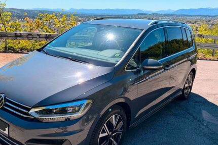 VW Touran 52.000 km 24.999 &euro; Baierbrunn 82065