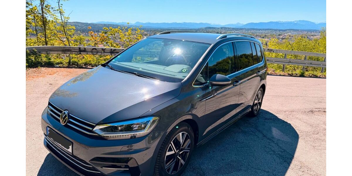 VW Touran 52.000 km 24.999 &euro; Baierbrunn 82065