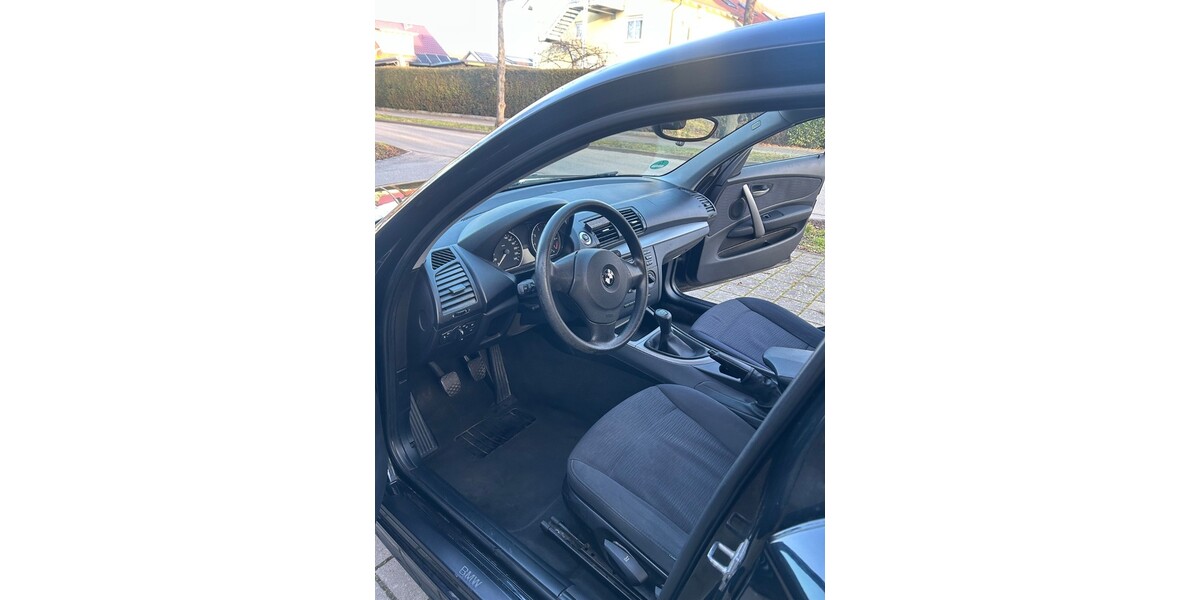 BMW 1er 168.042 km 4.900 &euro; Lahr 54675