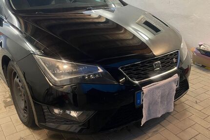 Seat Leon 128.000 km 10.599 € Zittau 02763