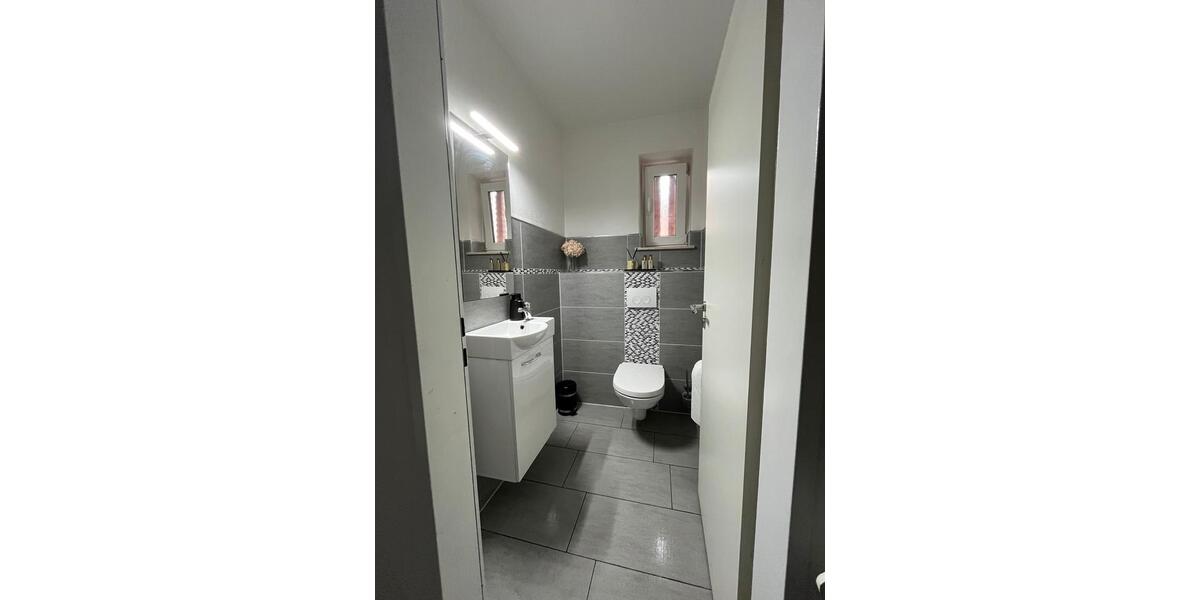 Reihenhaus Gütersloh - 6 Zimmer, 110 m&sup2;, 360.000&euro; | Angebot:26224601