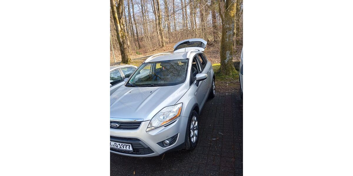 Ford Kuga 148.500 km 7.500 &euro; Meinerzhagen 58540