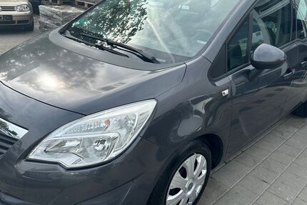 Opel Meriva 115.000 km 3.999 &euro; Singen 78224