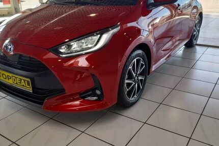 Toyota Yaris 17.800 km 19.990 &euro; Burg 39288