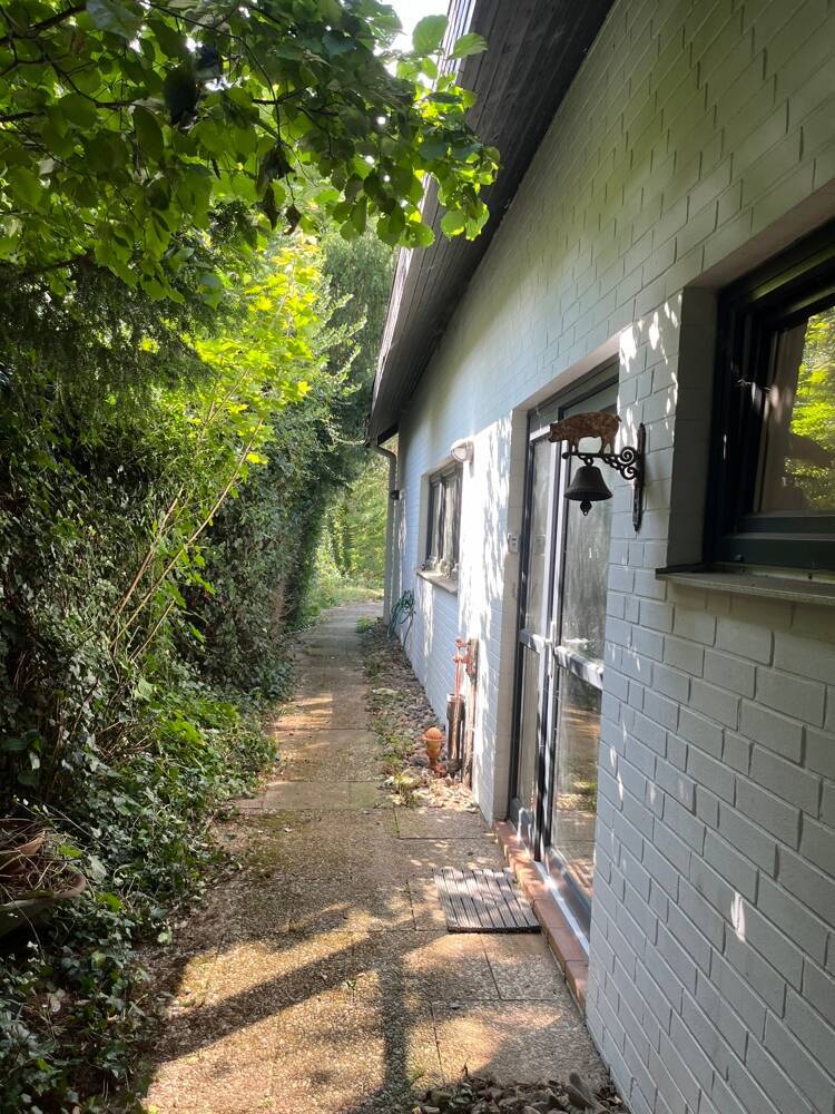 Großartiges Ein-Familie-Haus mit Einliegerwohnung in Schloß Ricklingen zu vermieten 5 zimmer