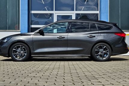 Ford Focus 46.000 km 17.890 € Neukirchen bei Hl.Blut 93453