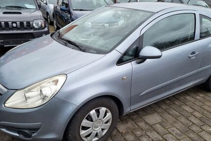 Opel Corsa 169.000 km 1.600 € Randersacker 97236
