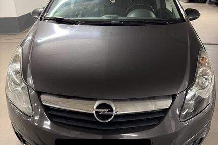 Opel Corsa 240.000 km 2.500 &euro; Berlin 12051