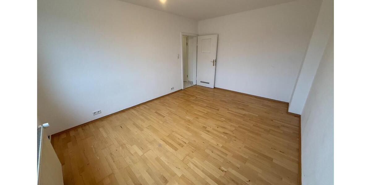 2 Zimmer Wohnung mit Balkon in Winkel 2 zimmer