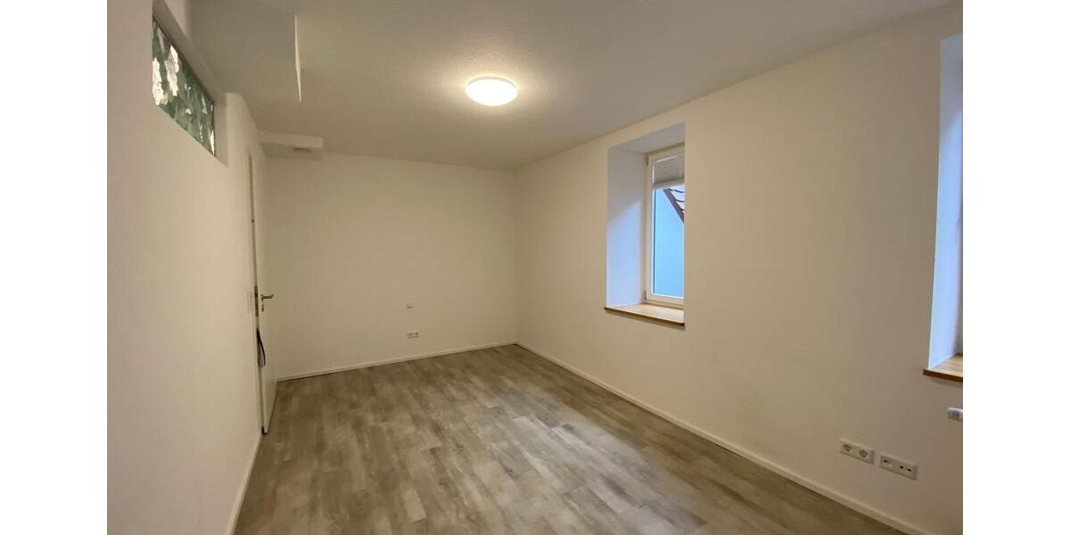 Etagenwohnung Schwäbisch Hall - 1 Zimmer, 15 m&sup2;, 350&euro; | Angebot:26072297