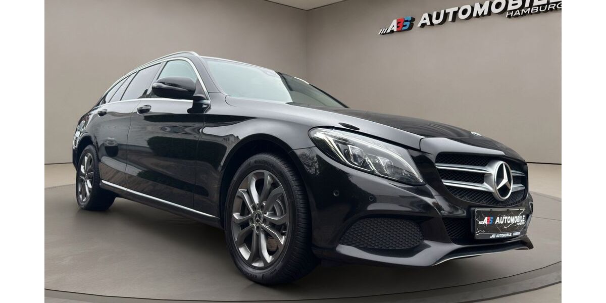 Mercedes-Benz C 250 165.700 km 16.700 &euro; Hamburg 22305