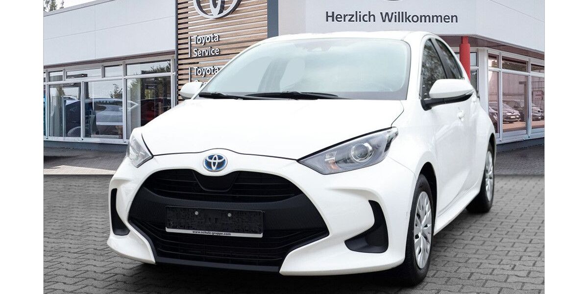 Toyota Yaris 66.621 km 17.990 &euro; Rathenow 14712