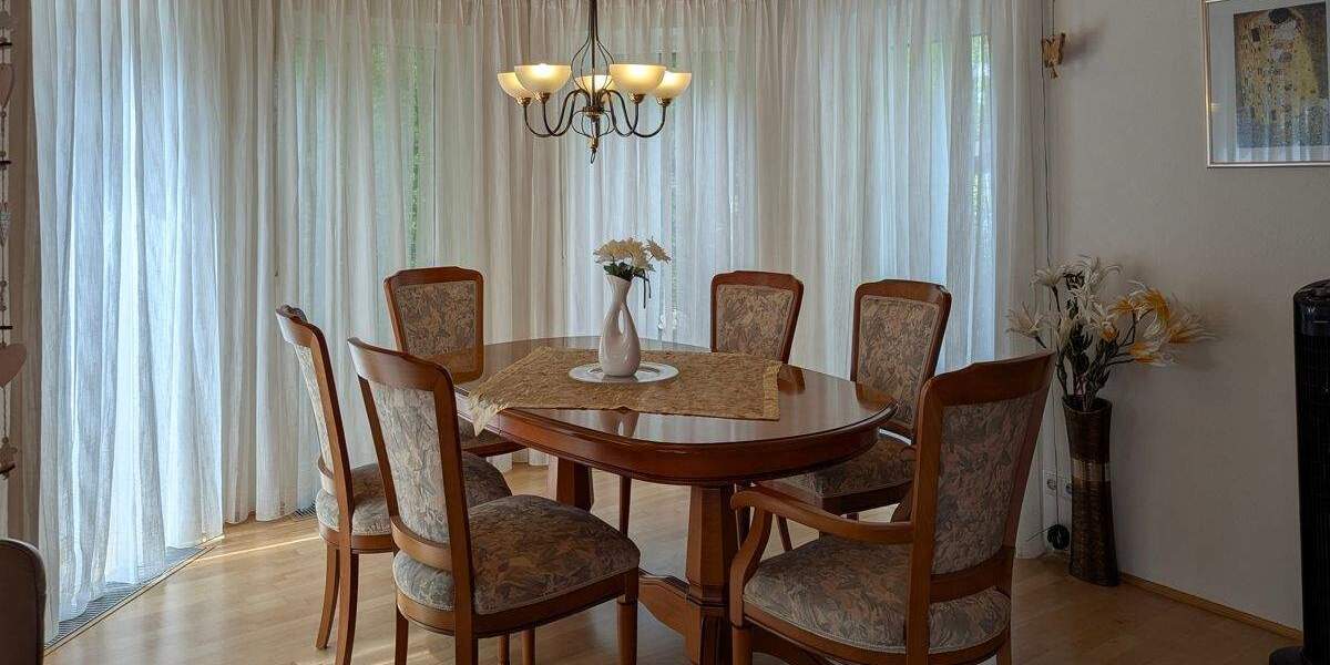 Etagenwohnung Ulm Eggingen - 4 Zimmer, 119 m&sup2;, 1.350&euro; | Angebot:24504155