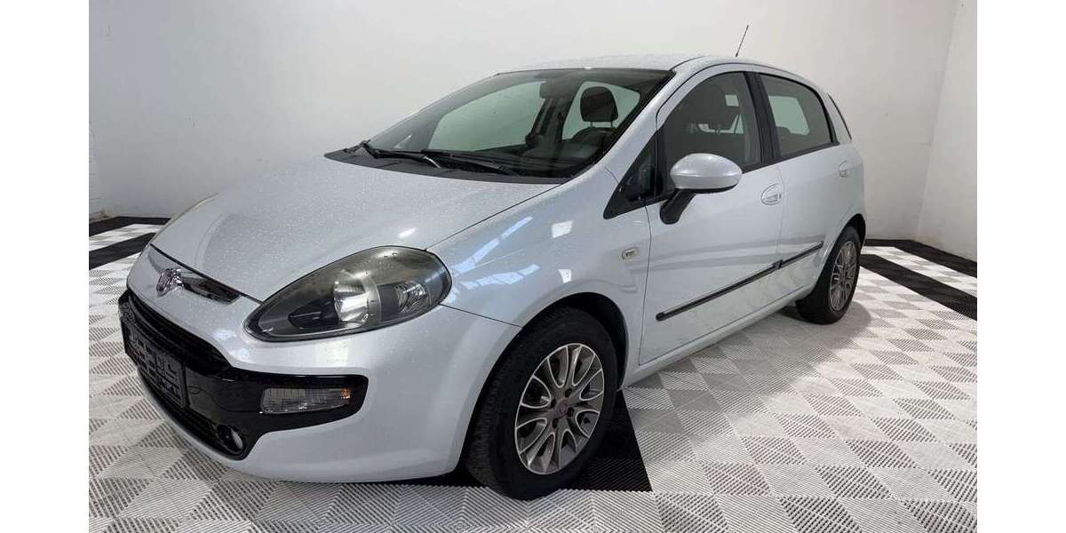 Fiat Punto 53.349 km 5.699 &euro; Bonn 53129