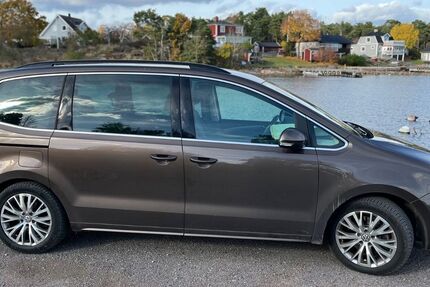 VW Sharan 218.000 km 9.500 &euro; Lemgo 32657