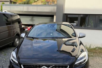 Volvo V40 82.000 km 19.500 € Fell 54341