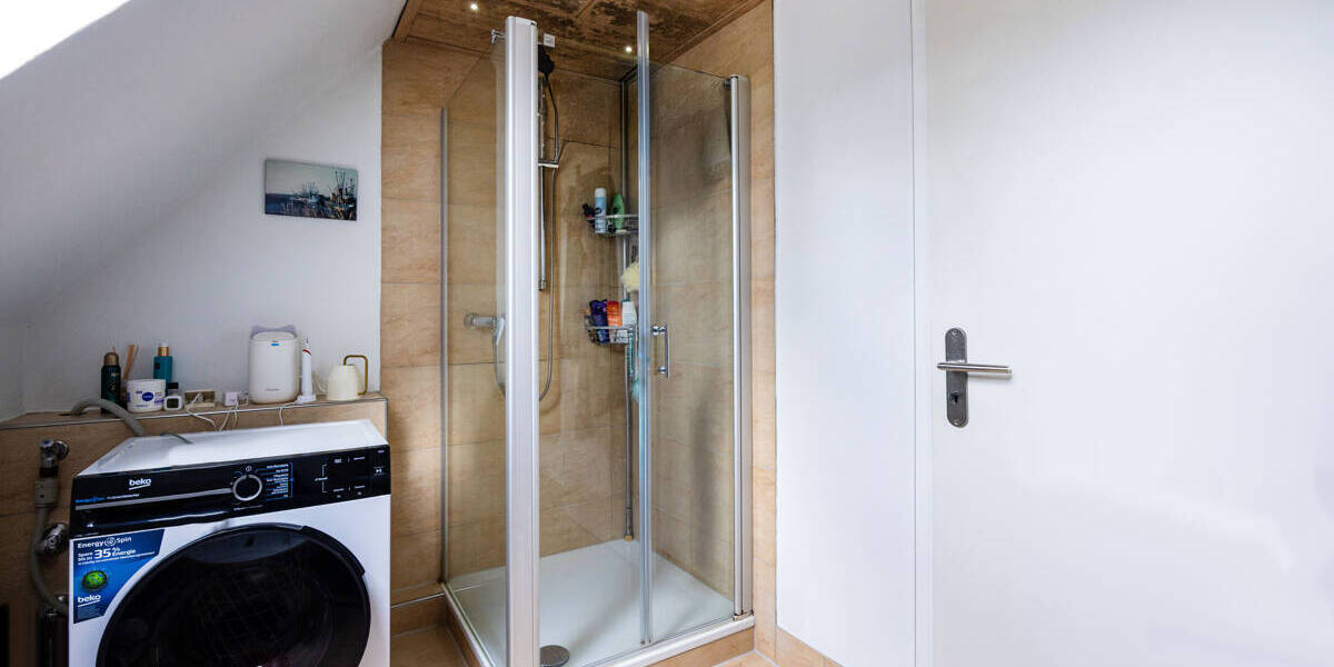 Mehrfamilienhaus, Wohnhaus Leopoldshöhe Asemissen - 9 Zimmer, 184 m&sup2;, 325.000&euro; | Angebot:25957622