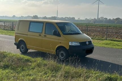 VW T5 Transporter 182.000 km 6.500 &euro; Neuss 41466