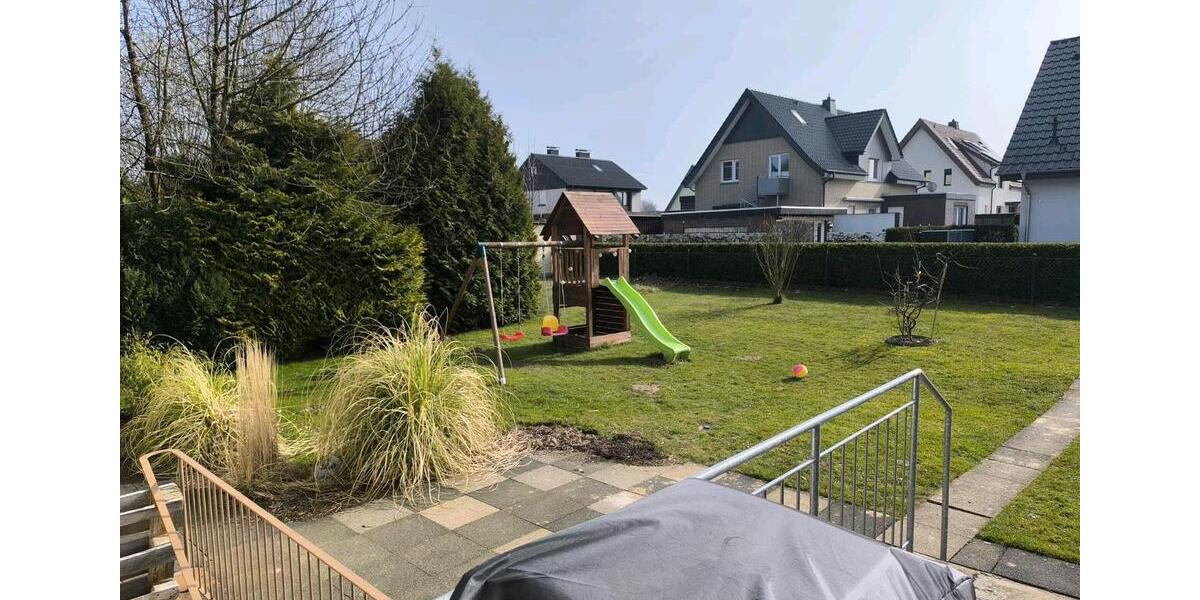 Erdgeschoßwohnung Bielefeld Jöllenbeck - 5 Zimmer, 75 m&sup2;, 670&euro; | Angebot:25414882