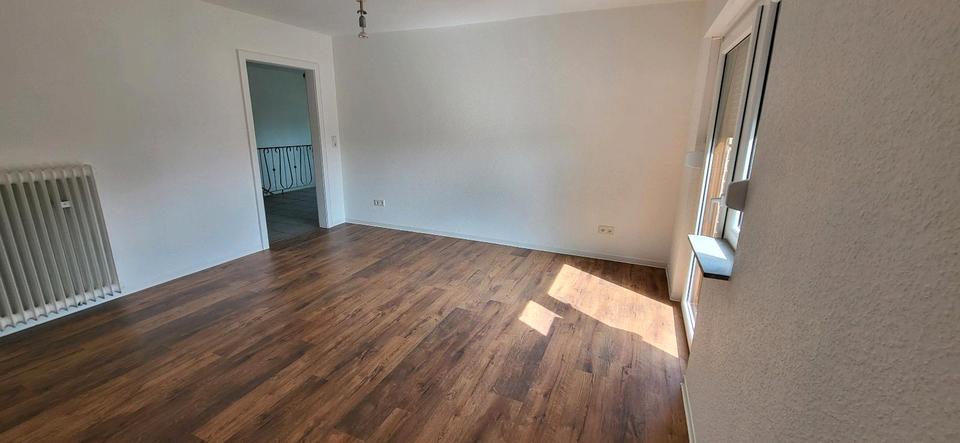 Mehrfamilienhaus, Wohnhaus Stolzenau - 7 Zimmer, 197 m&sup2;, 340.000&euro; | Angebot:26416256