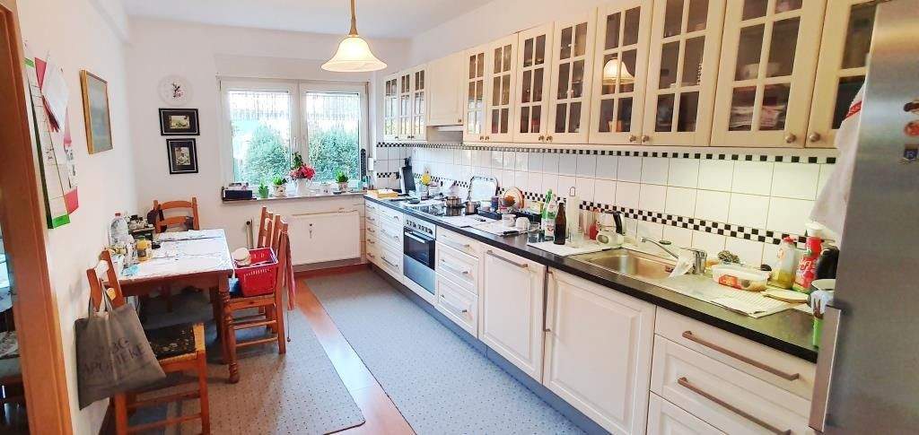 Etagenwohnung Oberhausen Stadtmitte - 3 Zimmer, 93 m&sup2;, 975&euro; | Angebot:24875519