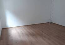 Wunderschöne Erdgeschoß 2 - Zimmer - Wohnung mit Terasse
