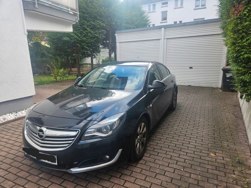 Opel Insignia 174.000 km 7.300 € Frankfurt am Main 65936