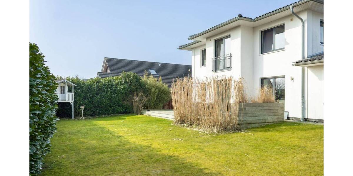Einfamilienhaus Dänischenhagen - 8 Zimmer, 206 m&sup2;, 920.000&euro; | Angebot:26450938