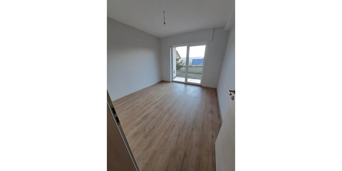 Etagenwohnung Bad Bocklet - 3.5 Zimmer, 110 m&sup2;, 890&euro; | Angebot:26041394