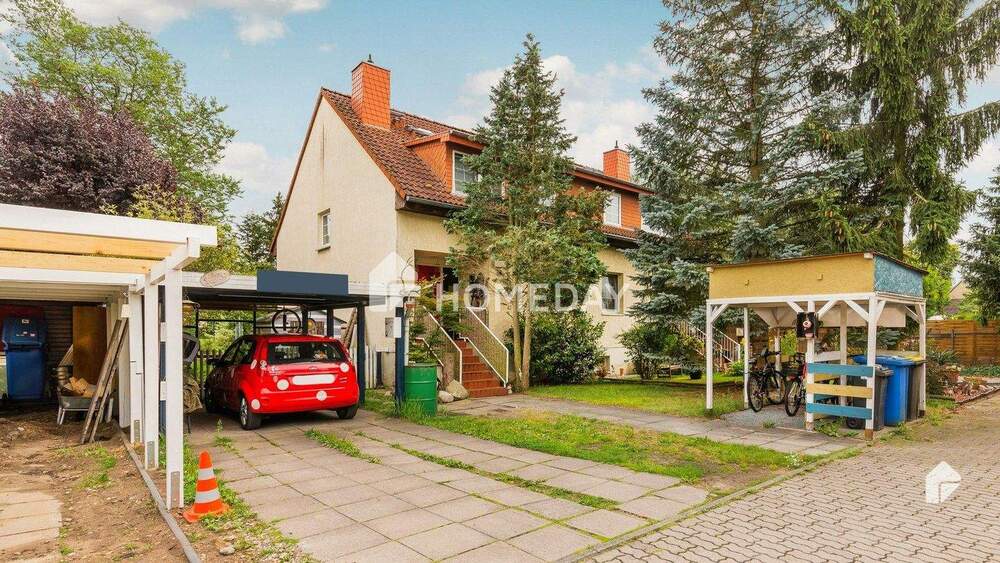 Attraktive Doppelhaushälfte mit 4 Zimmern und Carport in Basdorf 4 zimmer