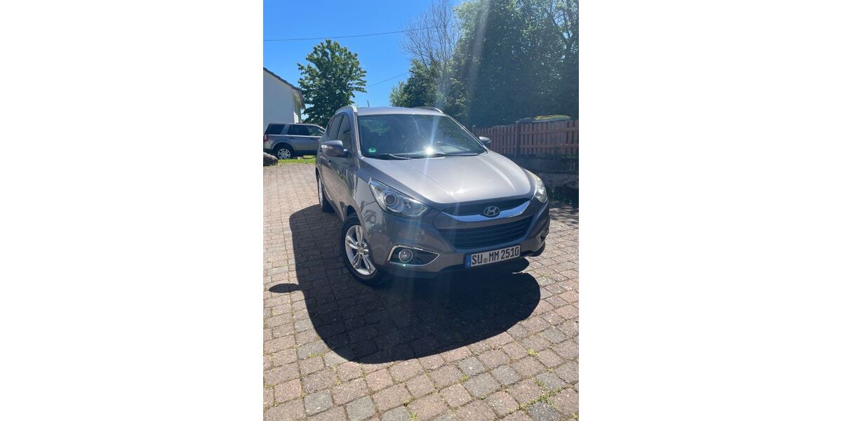 Hyundai ix35 299.000 km 5.990 &euro; Ruppichteroth 53809